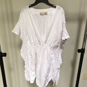 Women’s white swim coverup - Size S/M